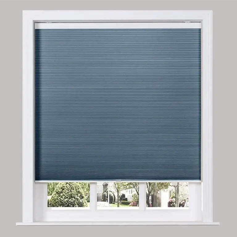 What To Put On Windows To Keep Heat Out? [8 Ideas] Homestead & Prepper