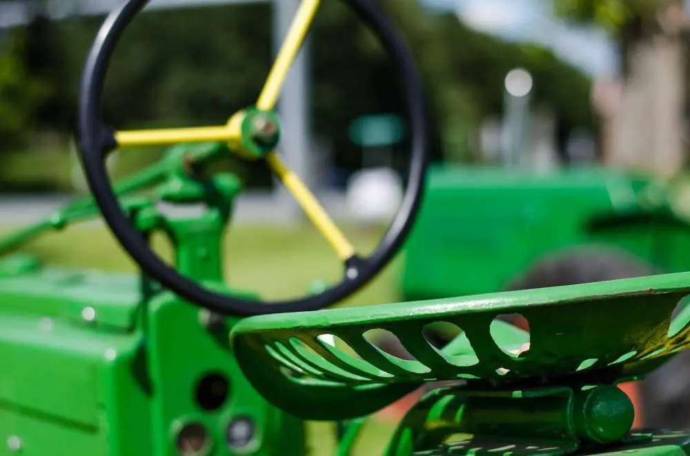 Common Problems With John Deere 4044m