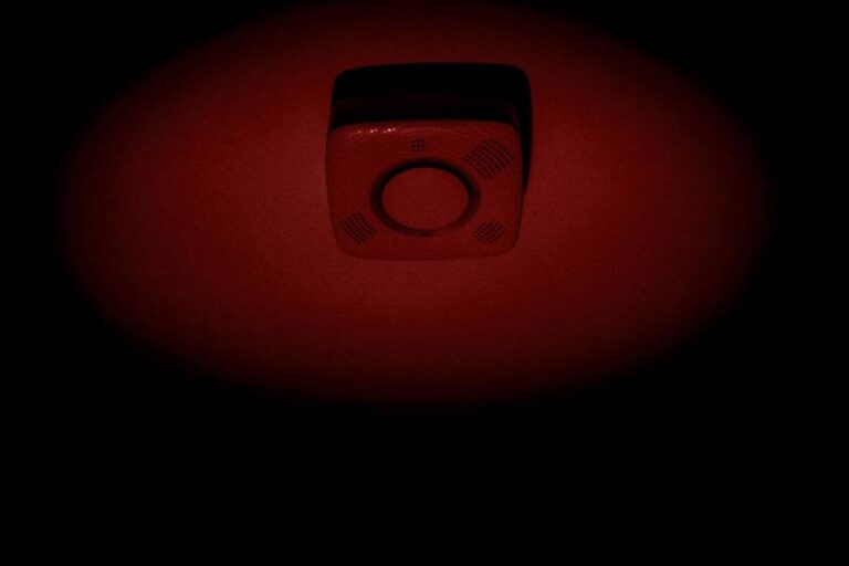 How To Tell Which Smoke Detector Is Beeping Guide Homestead & Prepper