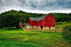 Enclosing a Pole Barn All You Need to Know 